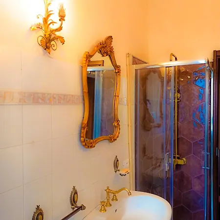 Renaissance Apartment